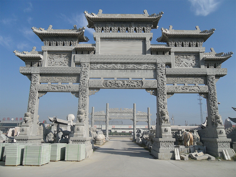 景區(qū)三門七樓石牌坊圖片